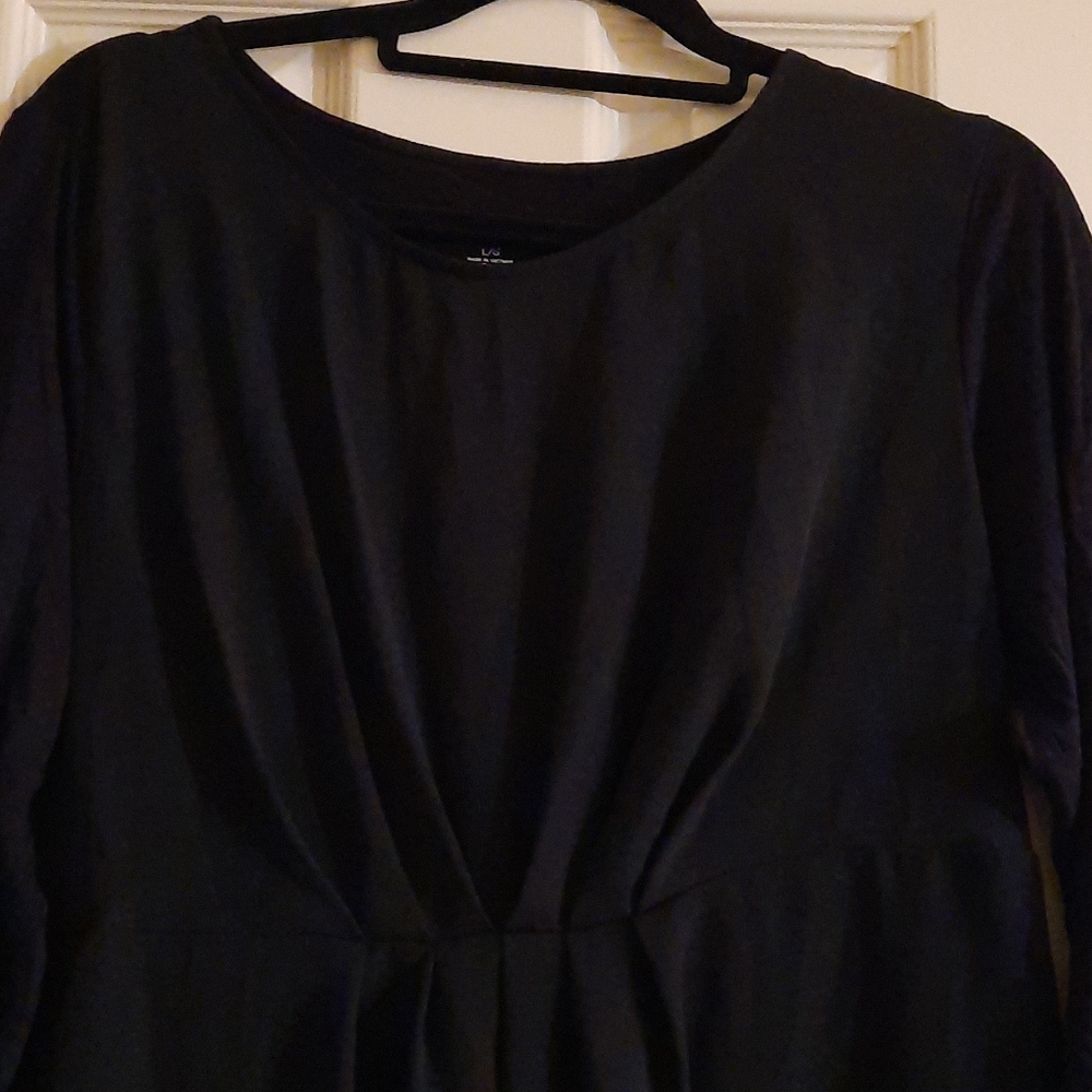 3/4 Sleeve Maternity Tunic Blouse - Picture 2 of 5